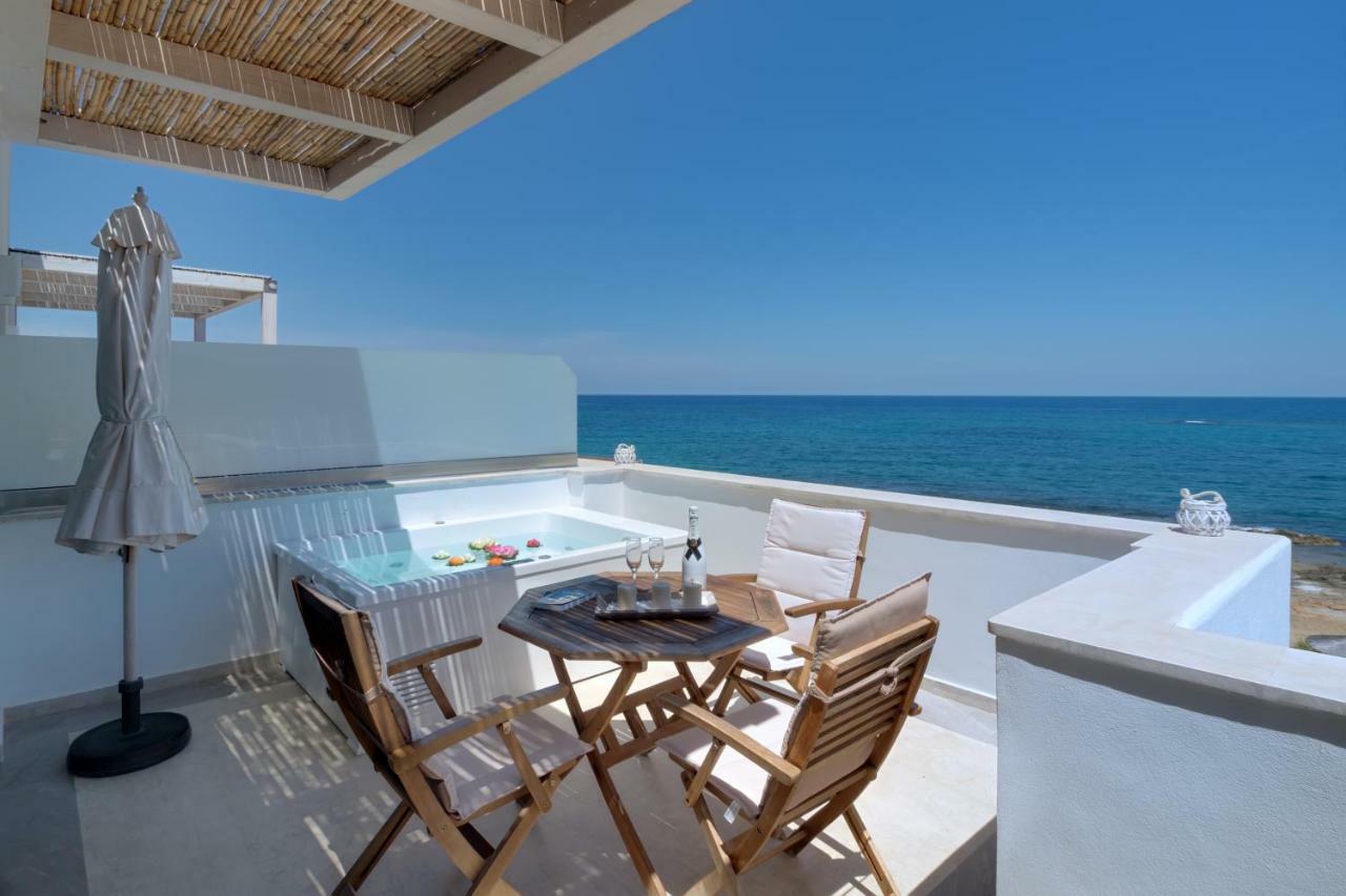 Pyrgos Beach Hotel Apartments Малиа Экстерьер фото
