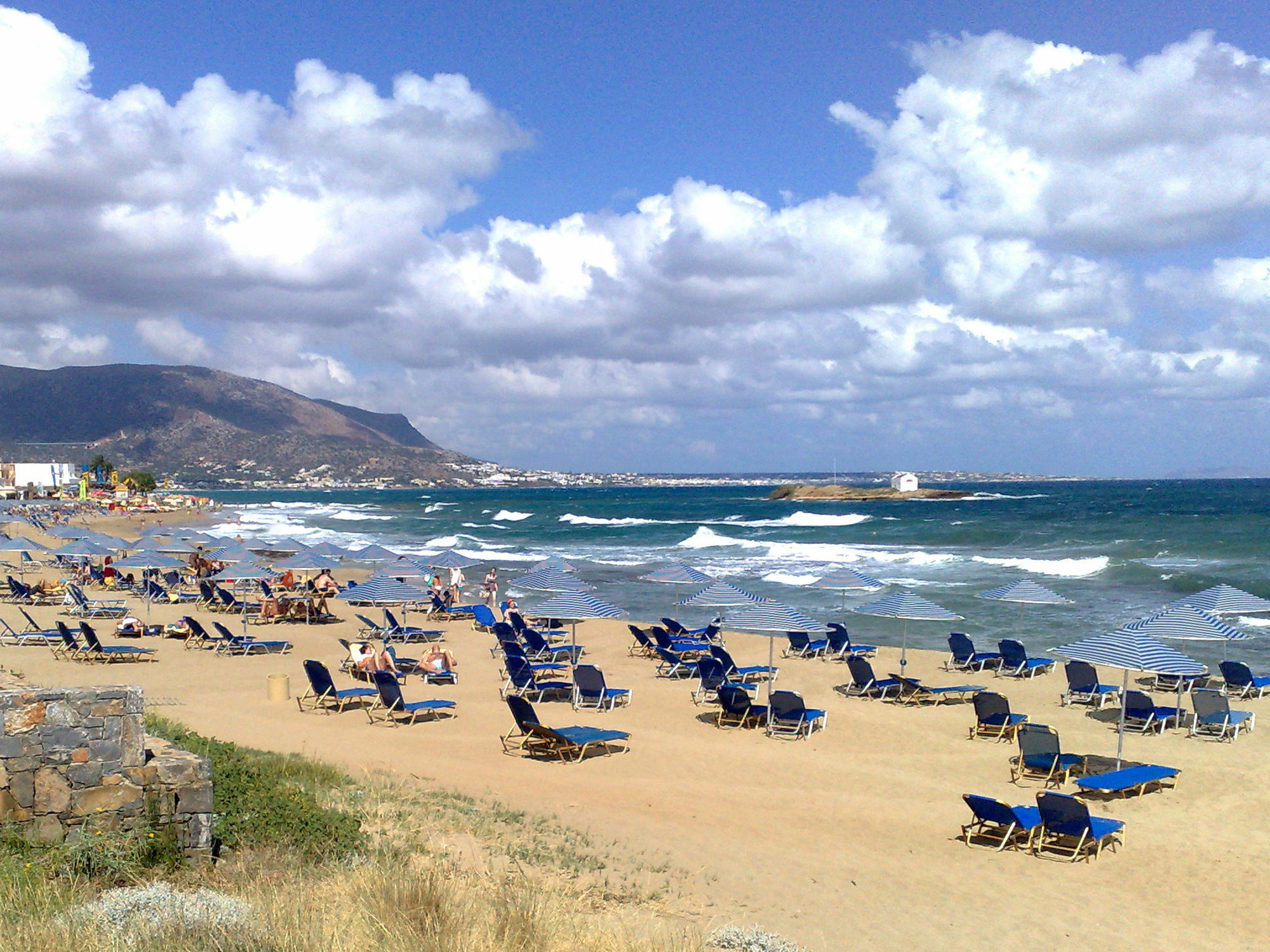 Pyrgos Beach Hotel Apartments Малиа Экстерьер фото